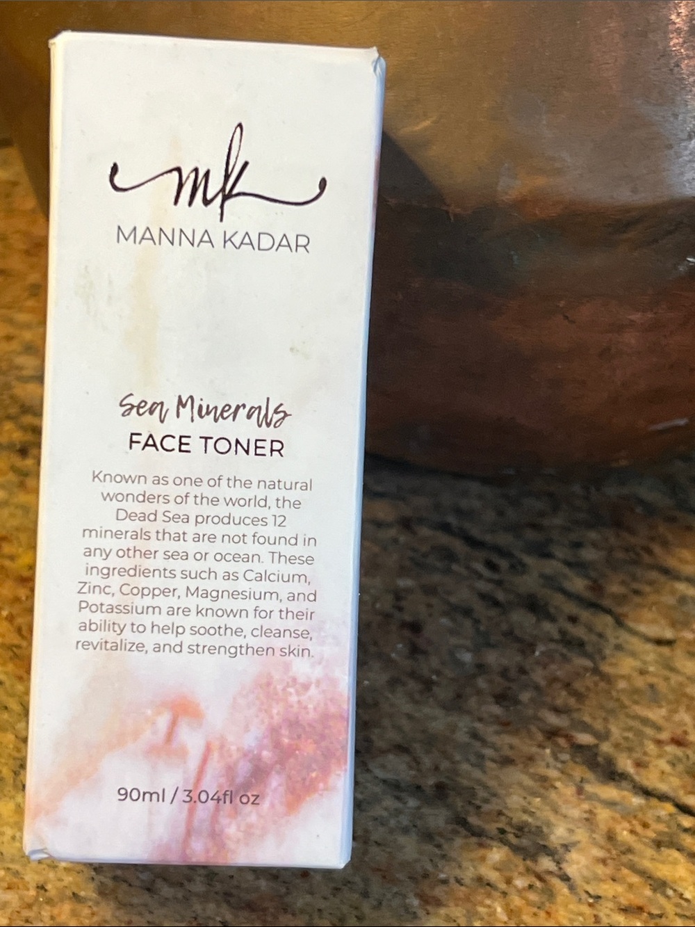 Manna Kadar Sea Minerals Face Toner - White & Pink Accents